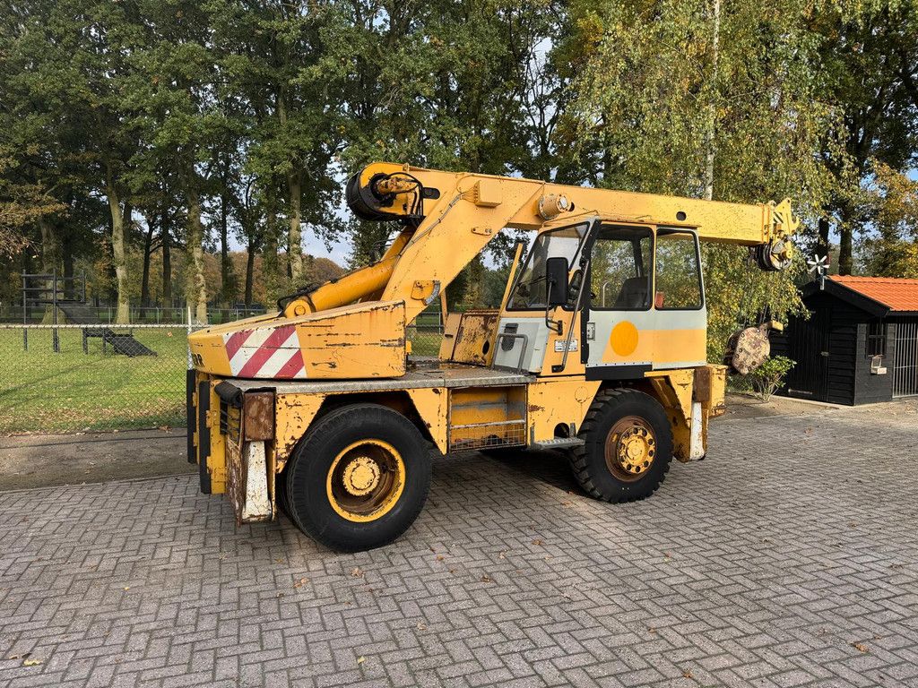 Liebherr L LI1012 Hijskraan