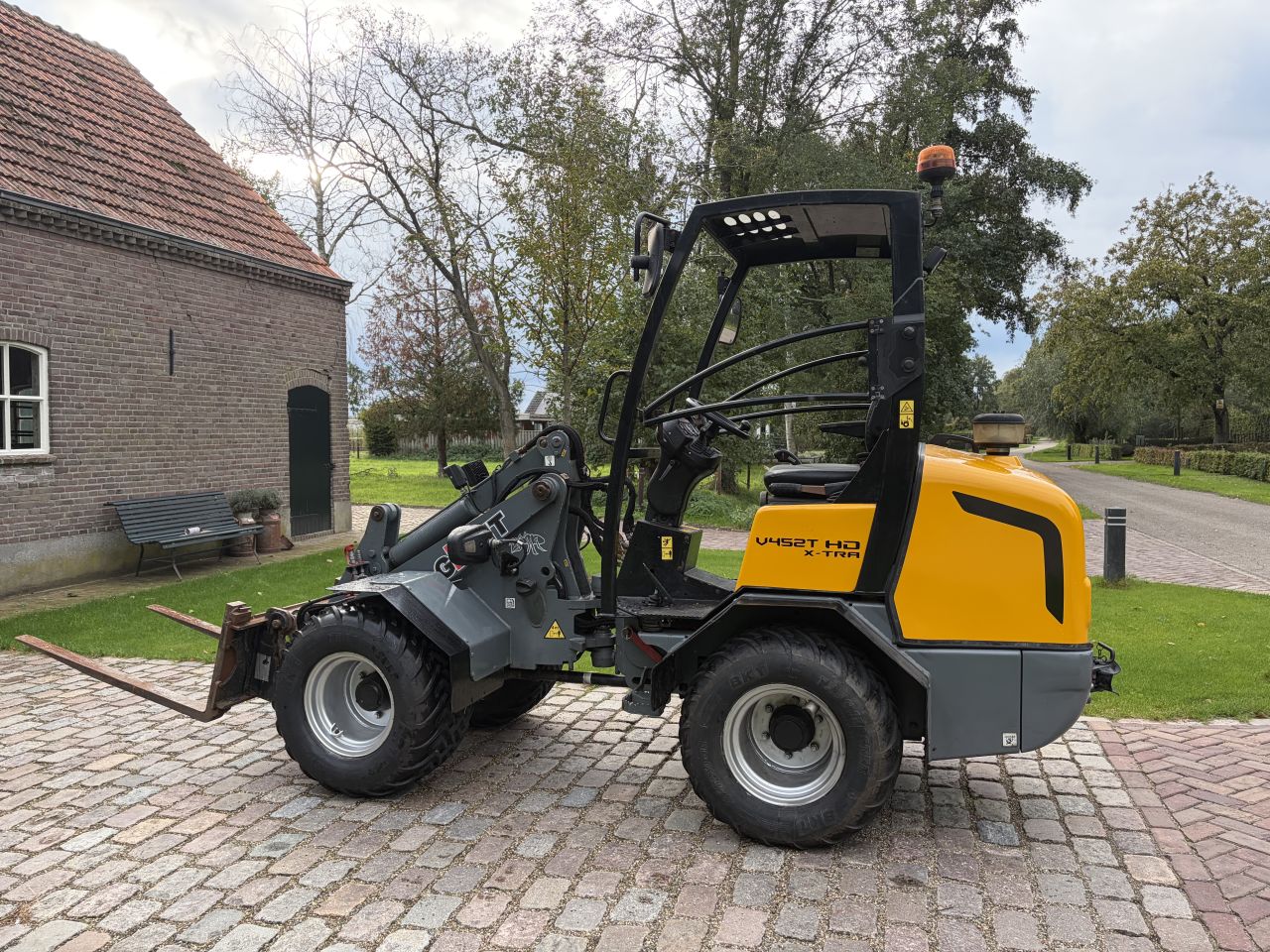 Giant 452t HD xtra