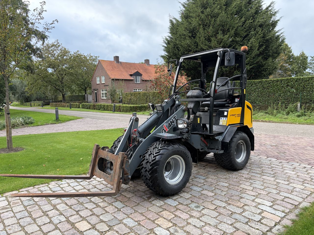 Giant 452t HD xtra