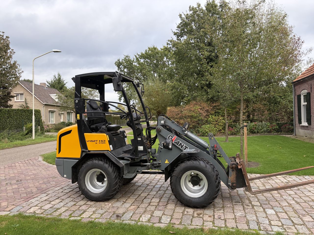 Giant 452t HD xtra