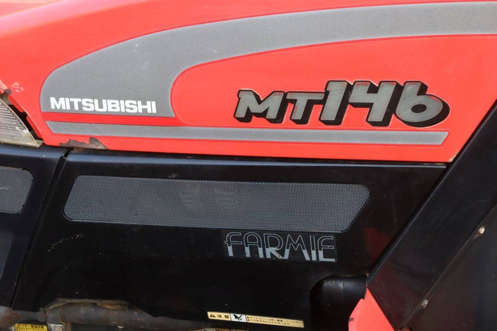 Kleintraktor Mitsubishi MT146 Diesel 14 PS mit Grubber