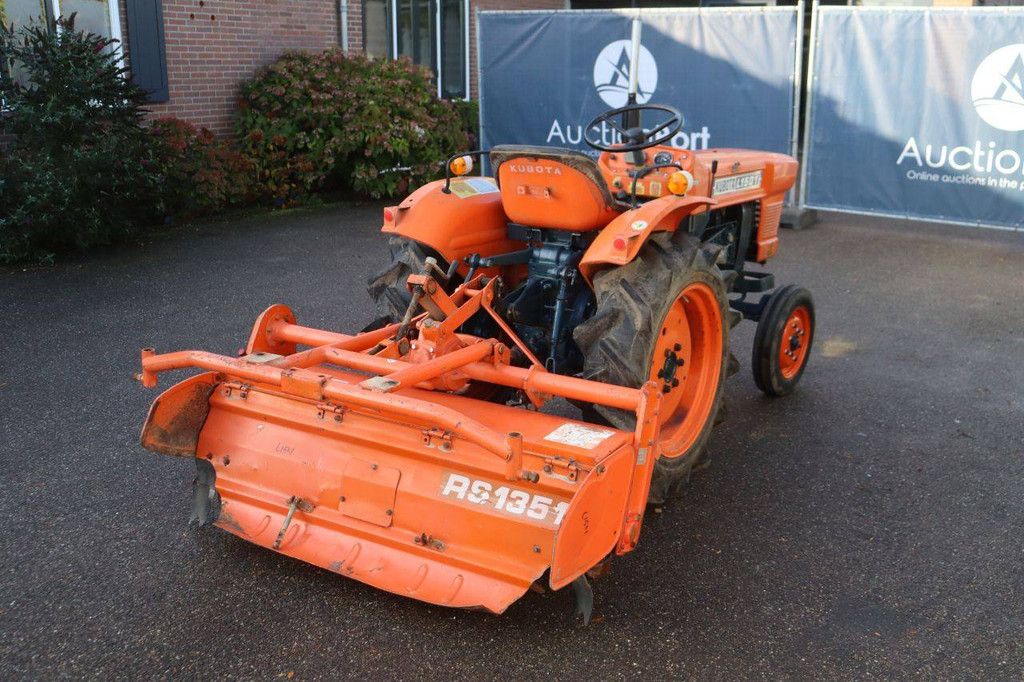 Minitractor Kubota L1501 Diesel 15pk Met Grondfrees