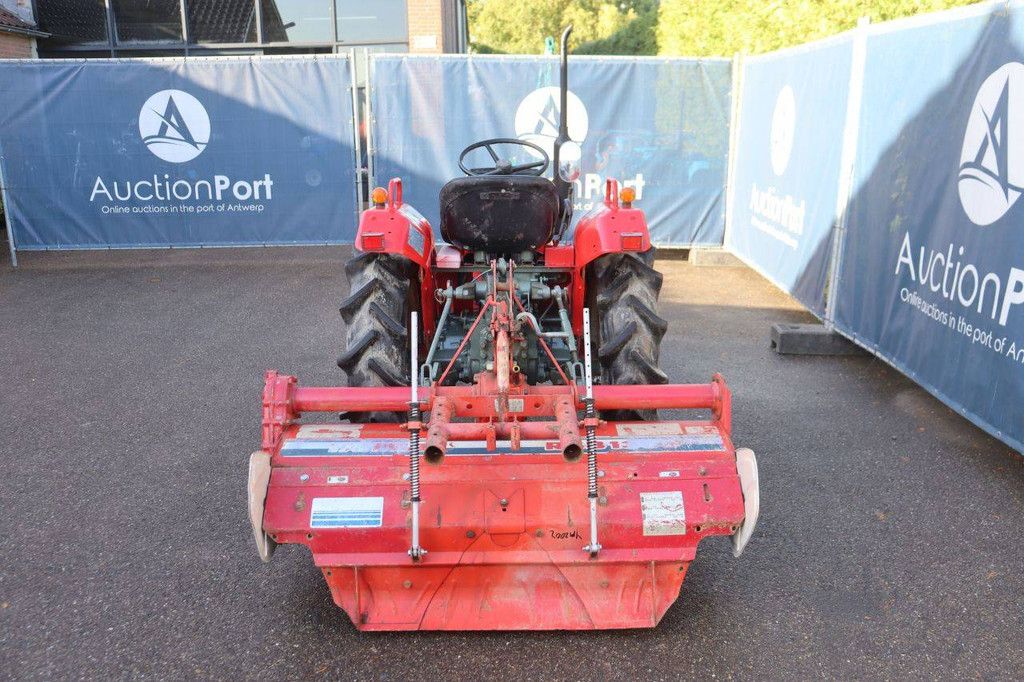 Kleintraktor Yanmar YM2002 Diesel 20 PS mit Grubber