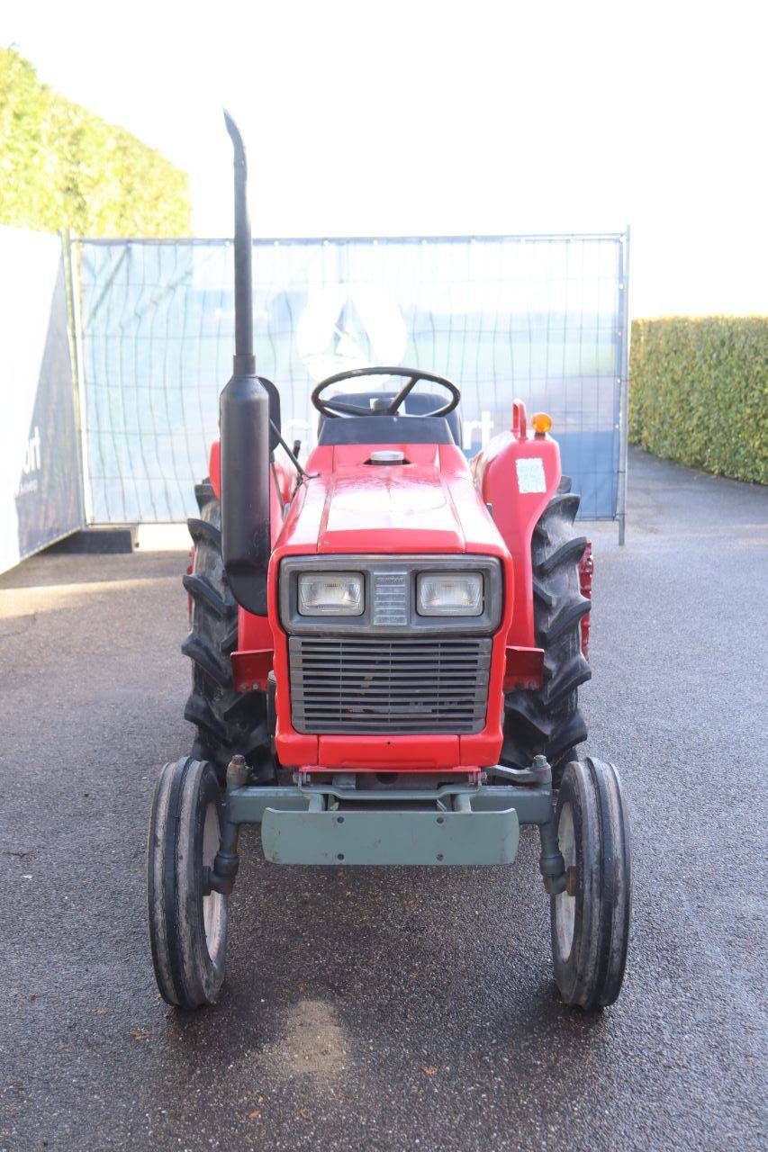 Kleintraktor Yanmar YM2002 Diesel 20 PS mit Grubber