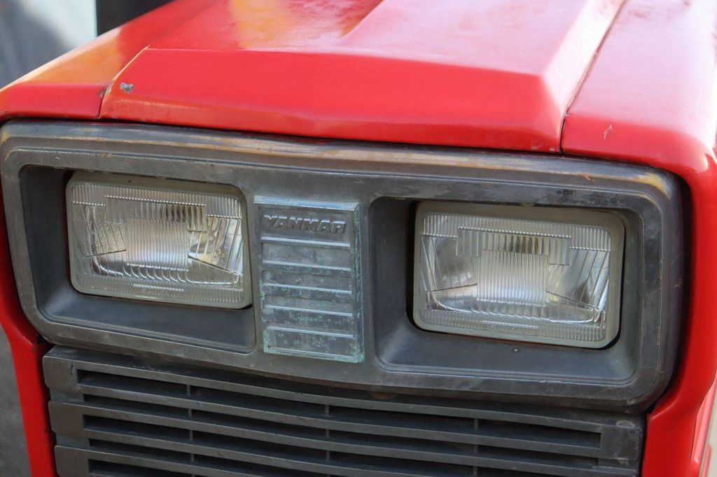 Kleintraktor Yanmar YM2002 Diesel 20 PS mit Grubber