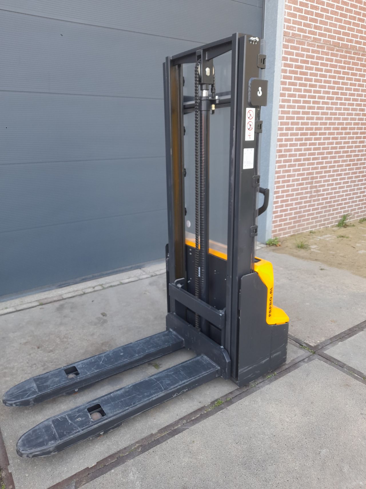 Papro stapelaar nieuw accu pakket Bj 2022 €1500,- ZGAN