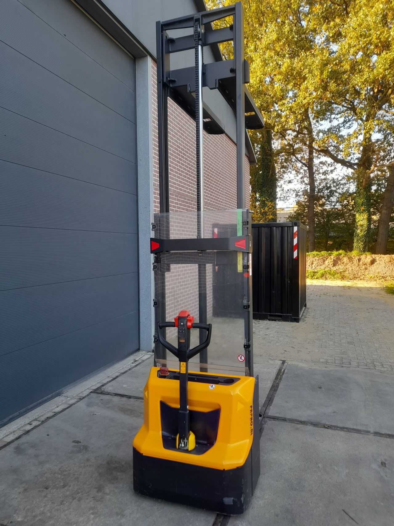 Papro stapelaar nieuw accu pakket Bj 2022 €1500,- ZGAN