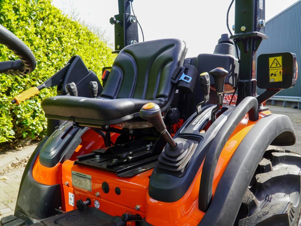 Tafe Tafe compact tractor