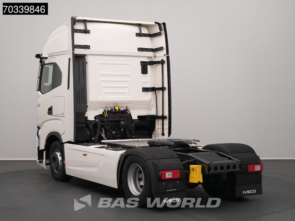 Iveco S-Way 500 4X2 NEW! Retarder Full Air 2xTanks Mirror Cams ACC