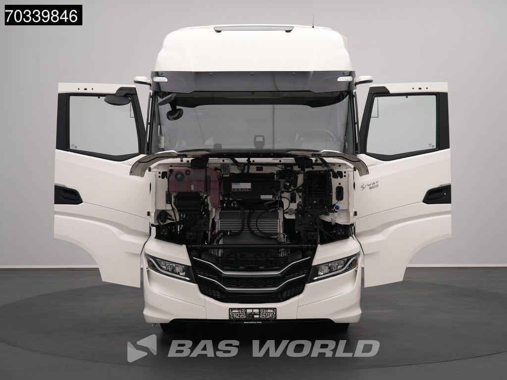 Iveco S-Way 500 4X2 NEW! Retarder Full Air 2xTanks Mirror Cams ACC