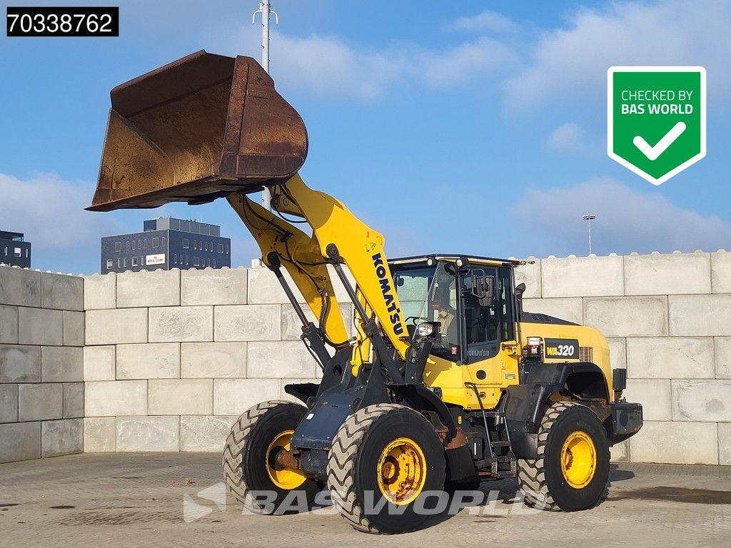 Komatsu WA320 -8