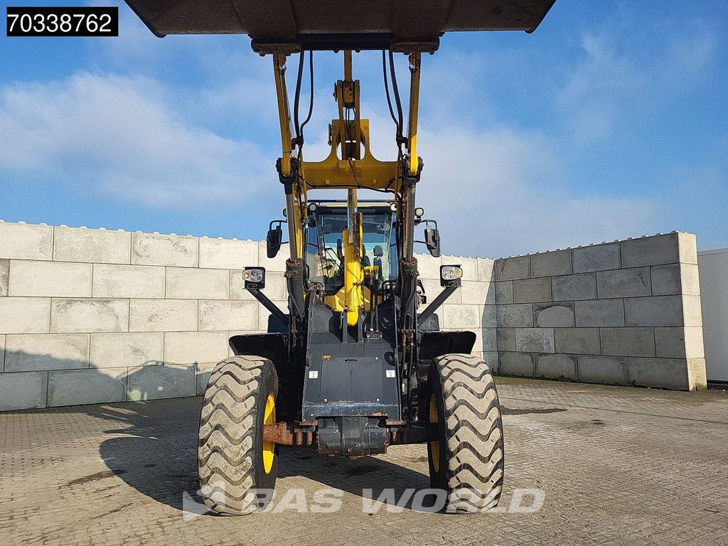 Komatsu WA320 -8