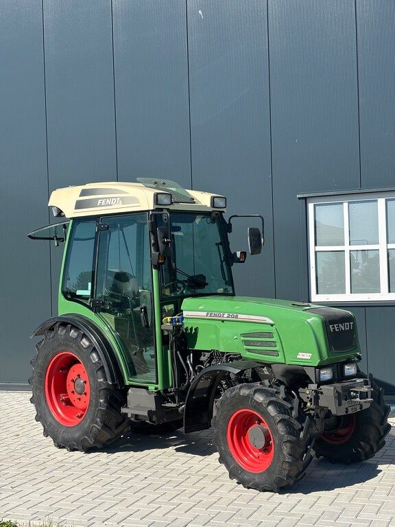 Fendt 208va smalspoor
