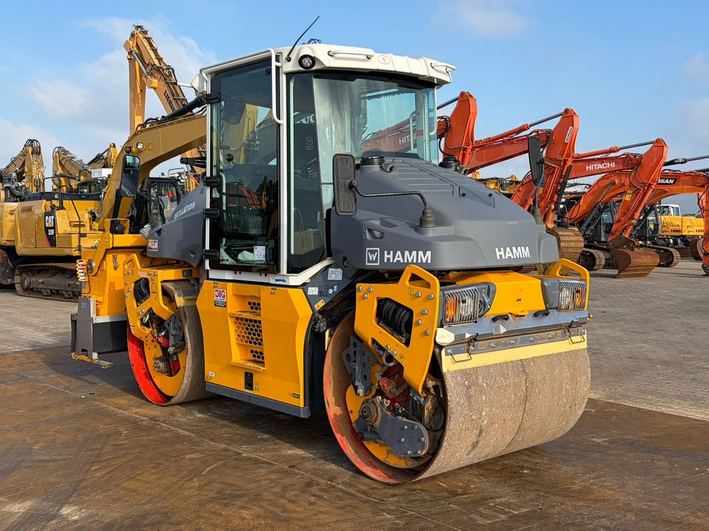Hamm DV70i + Bomag splitter