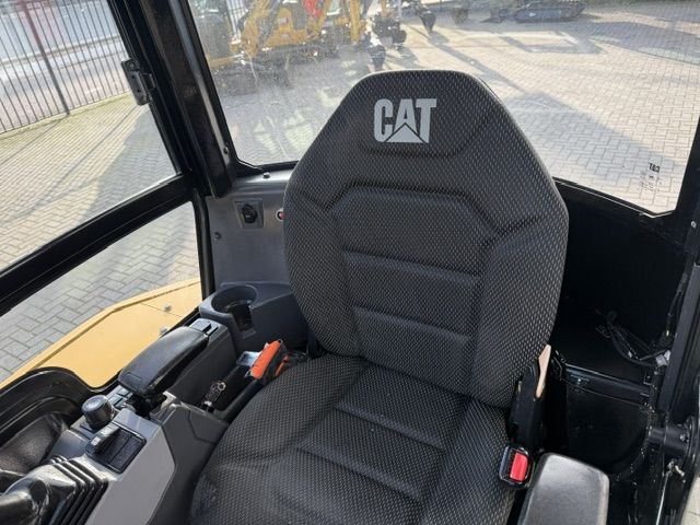 CAT 303 3.2T Bj22 Minigraver minikraan SLP/SRT A/C Camera ETC