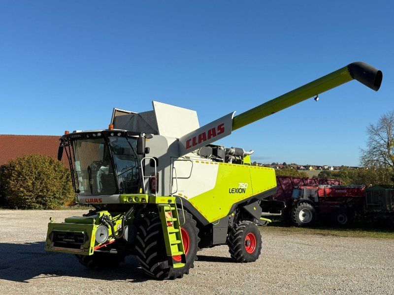 Claas Lexion 750
