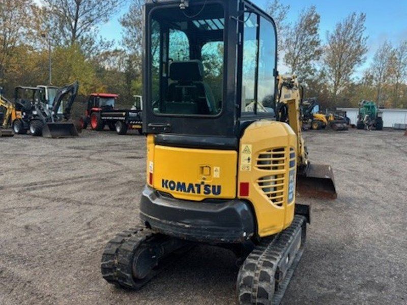 Komatsu PC22MR-3