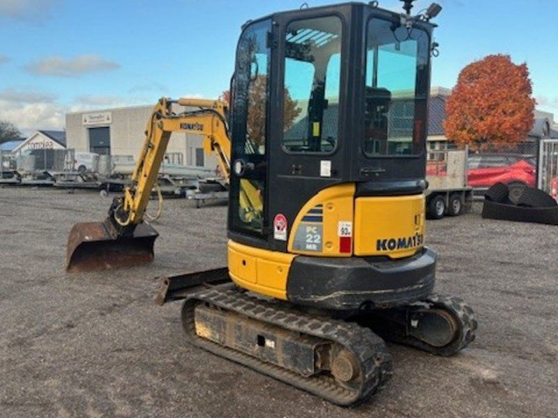 Komatsu PC22MR-3