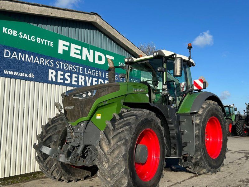 Fendt 1042 Vario S4 Profi Plus