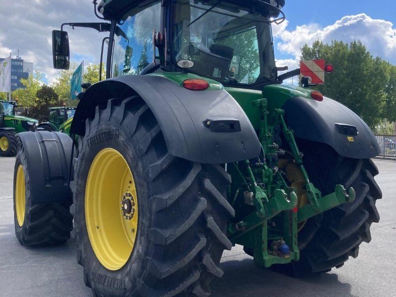 John Deere 8295R