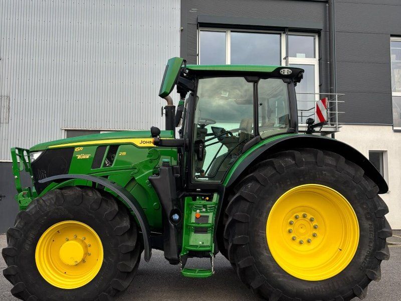 John Deere 6R215 / 6R 215