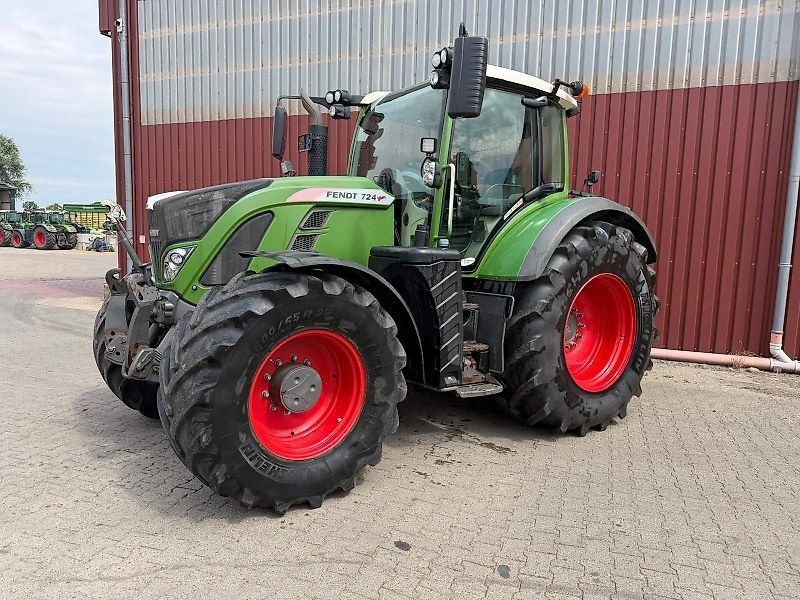 Fendt 724 S4 Profi Plus