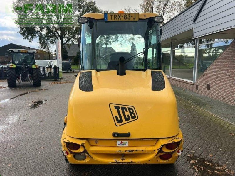 JCB 406 shovel