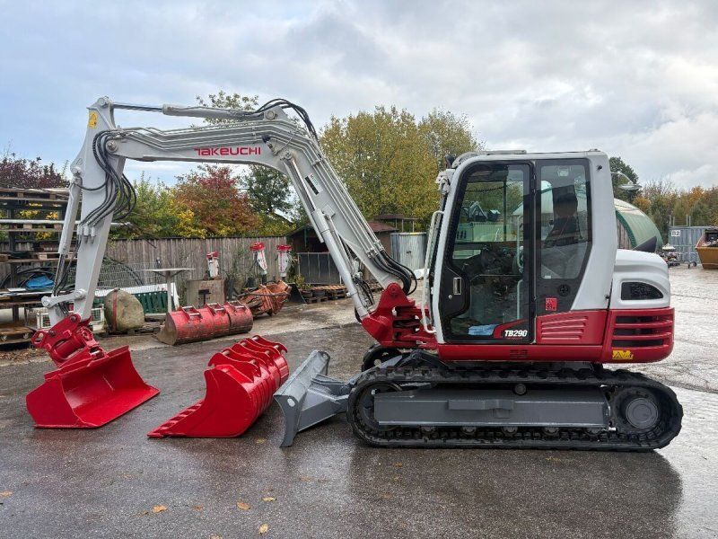 Takeuchi TB290