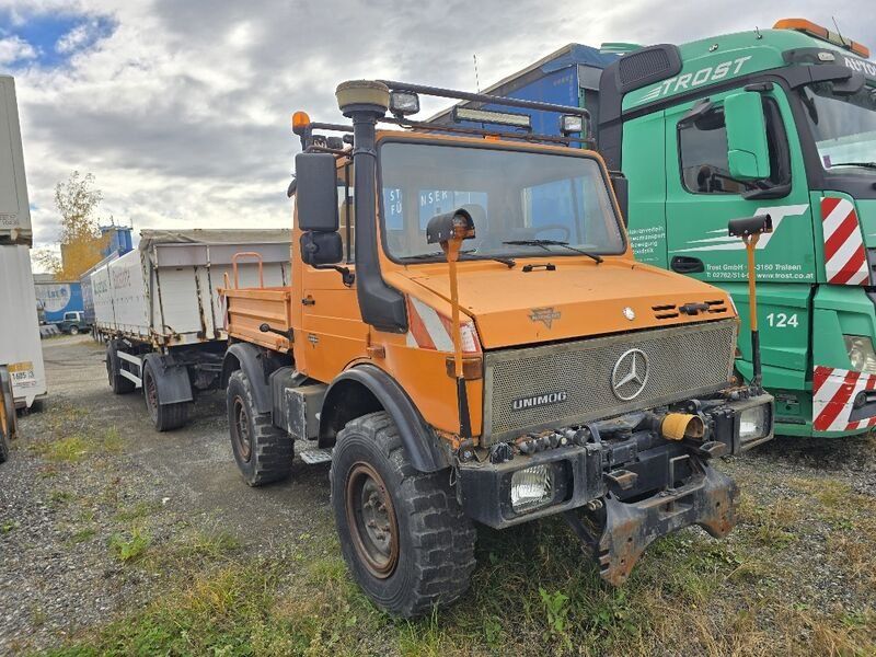 Mercedes-Benz 1400
