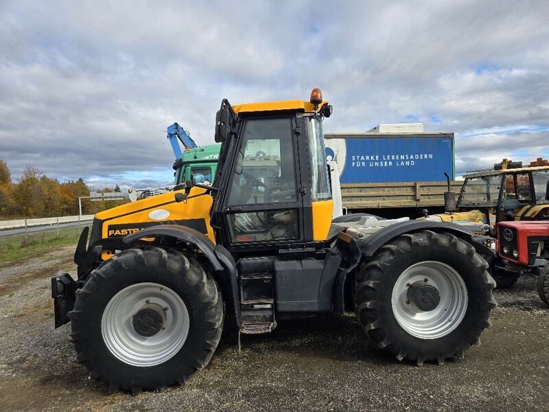 JCB 2140