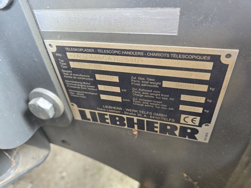 Liebherr T32-7