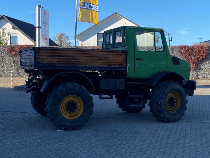 Mercedes-Benz 425