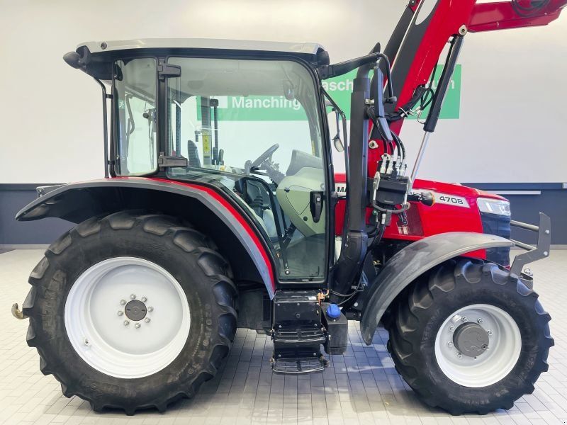 Massey Ferguson 4708 M ESSENTIAL