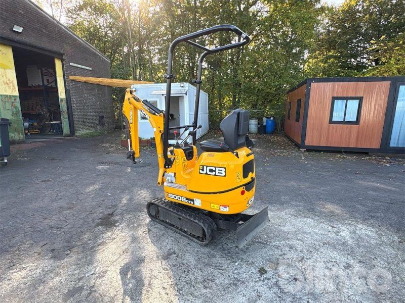 JCB 8008 CTS