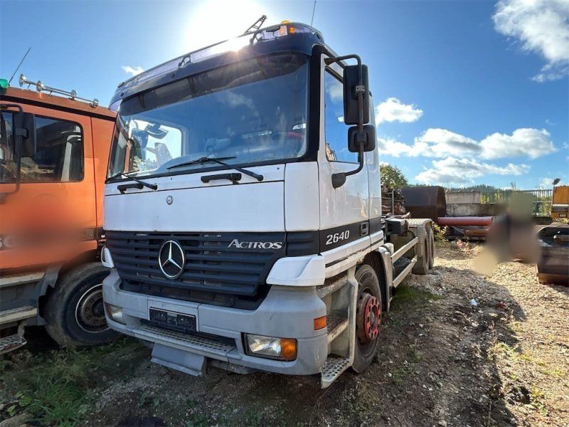 Mercedes-Benz 950.14