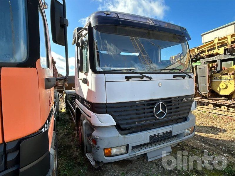 Mercedes-Benz 950.14