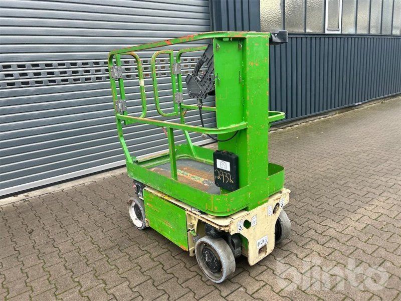 JLG 1230ES