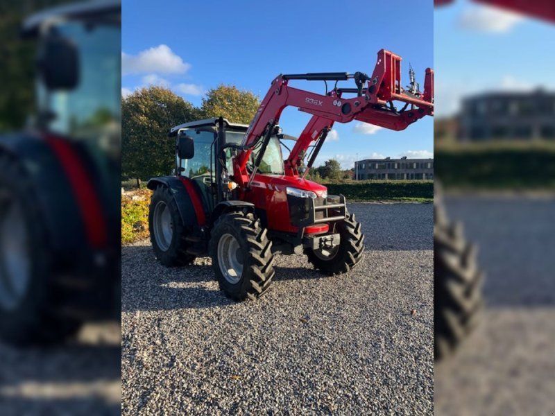 Massey Ferguson 4709
