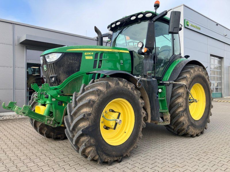 John Deere 6250R