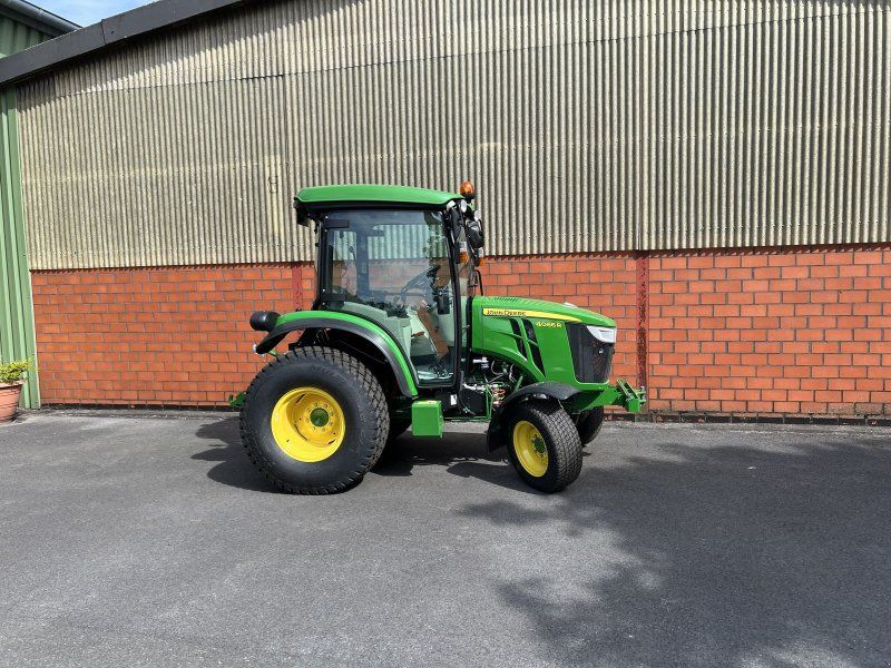John Deere 4066R