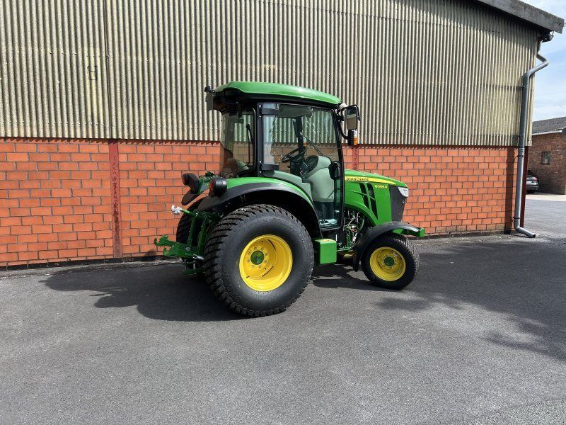 John Deere 4066R