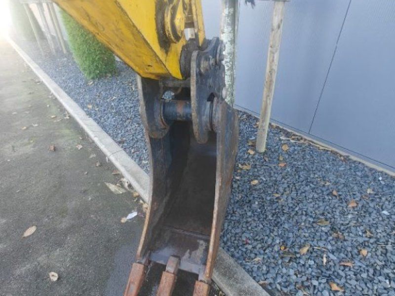 Komatsu Wb97s