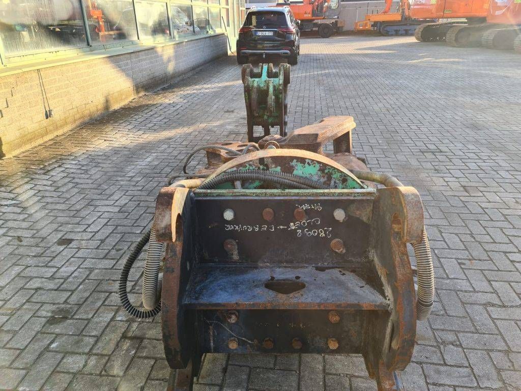 Montabert MB 400