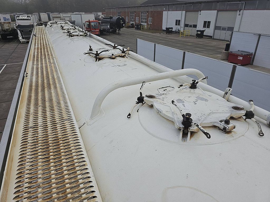 SPITZER SK2757CAL GGVS ADR 57m3 adr 6660 kg