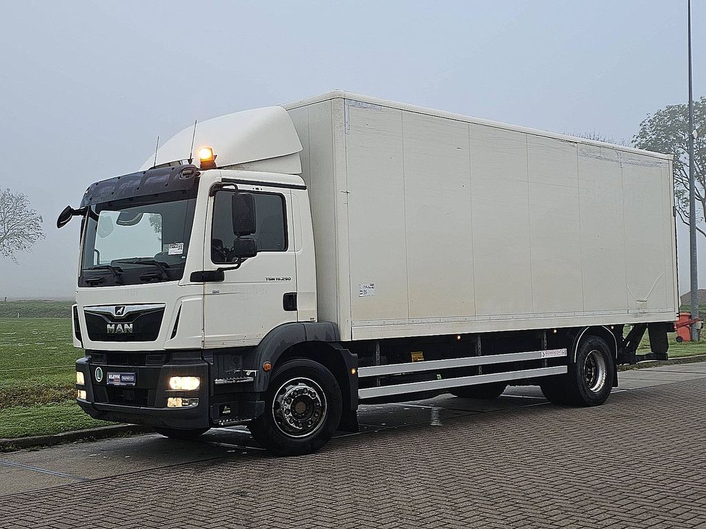 M.A.N. 18.290 TGM Airco Taillift Boxsize 731 x 248 x 251