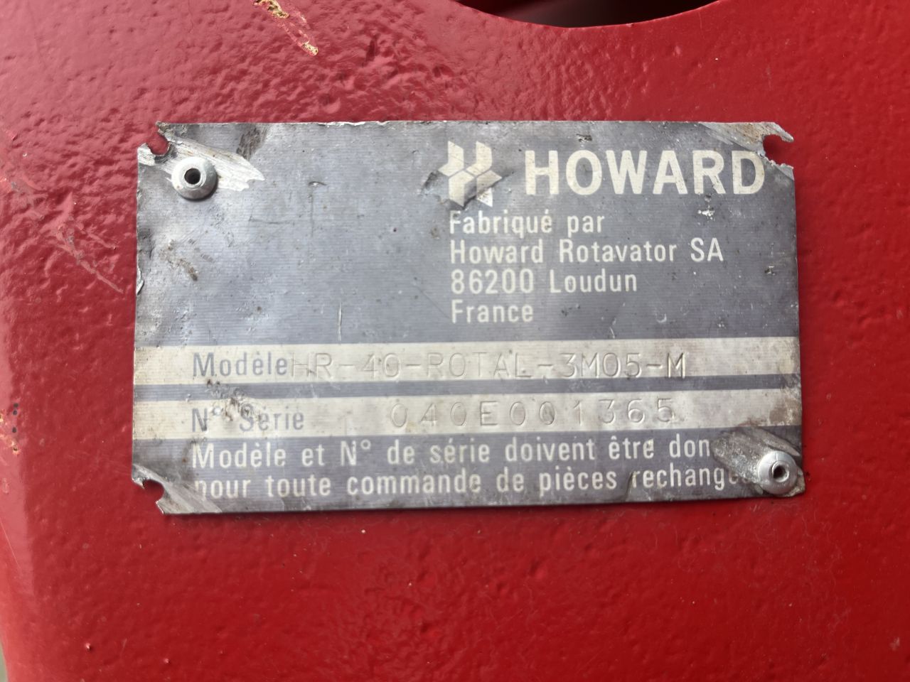 Howard HR-40