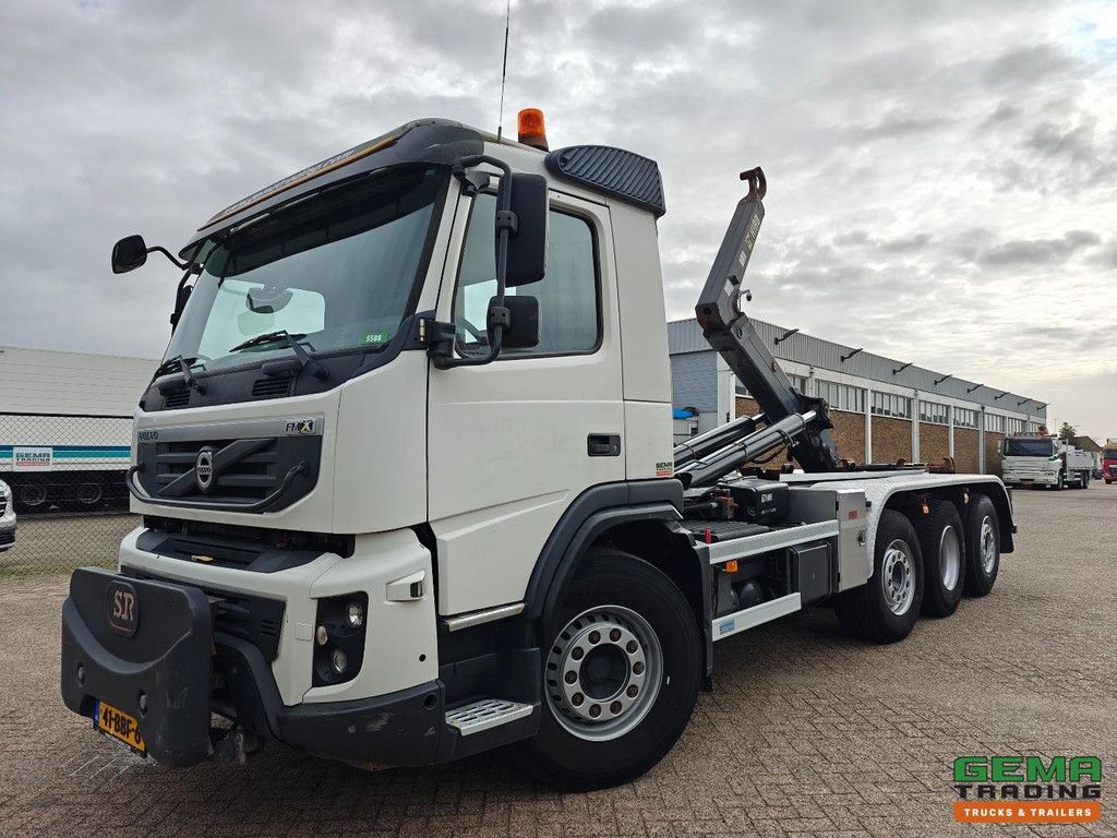 Volvo FMX 370 8x2/6 Day Cabin Euro 5 - HIAB 30T Hook Arm - 9T Front Axle - Catch Mouth Coupling
