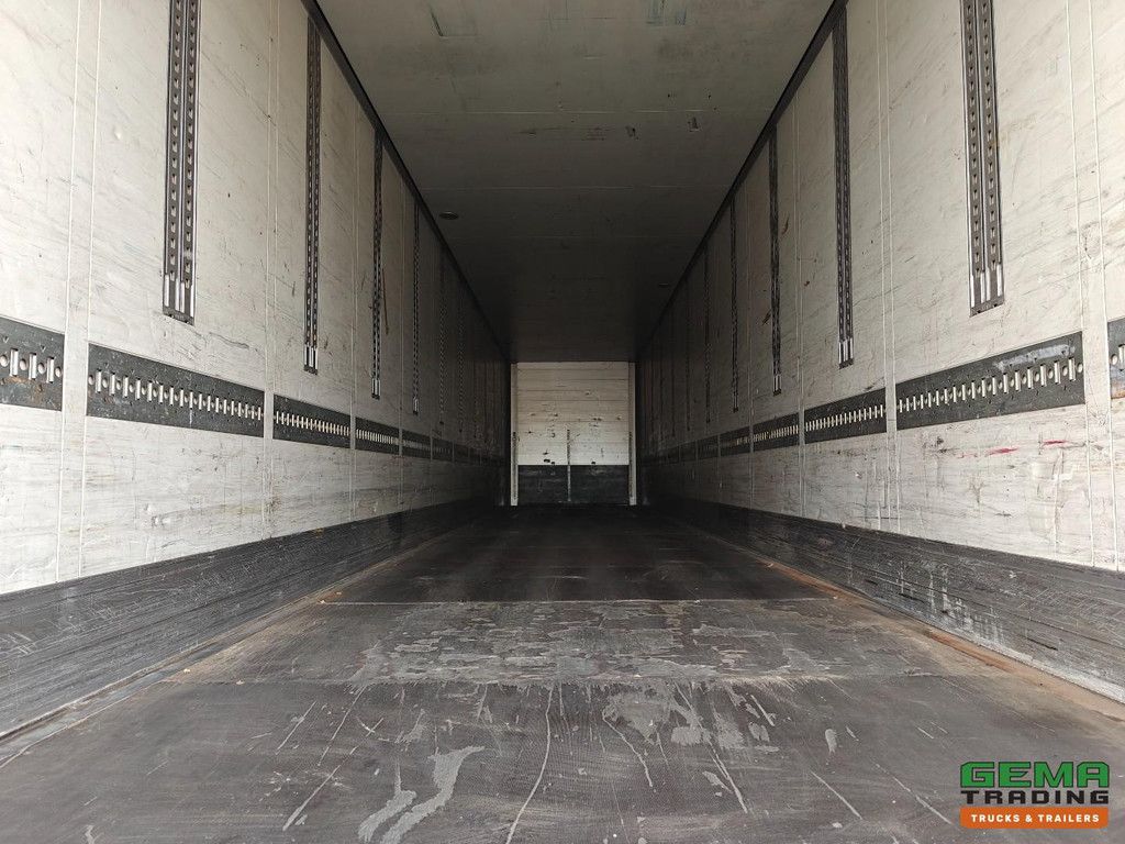 Schmitz SKO 24 Insulated Closed Box 13.6m - Double Stock - BPW Assen - Drum Brakes
