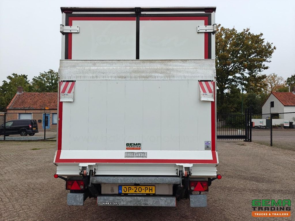 Volkswagen CRAFTER Clixtar Day Cab Euro6A - Refrigerated/Freezer Box 5.25m - Carrier Viento 350 - Tail Lift 750KG