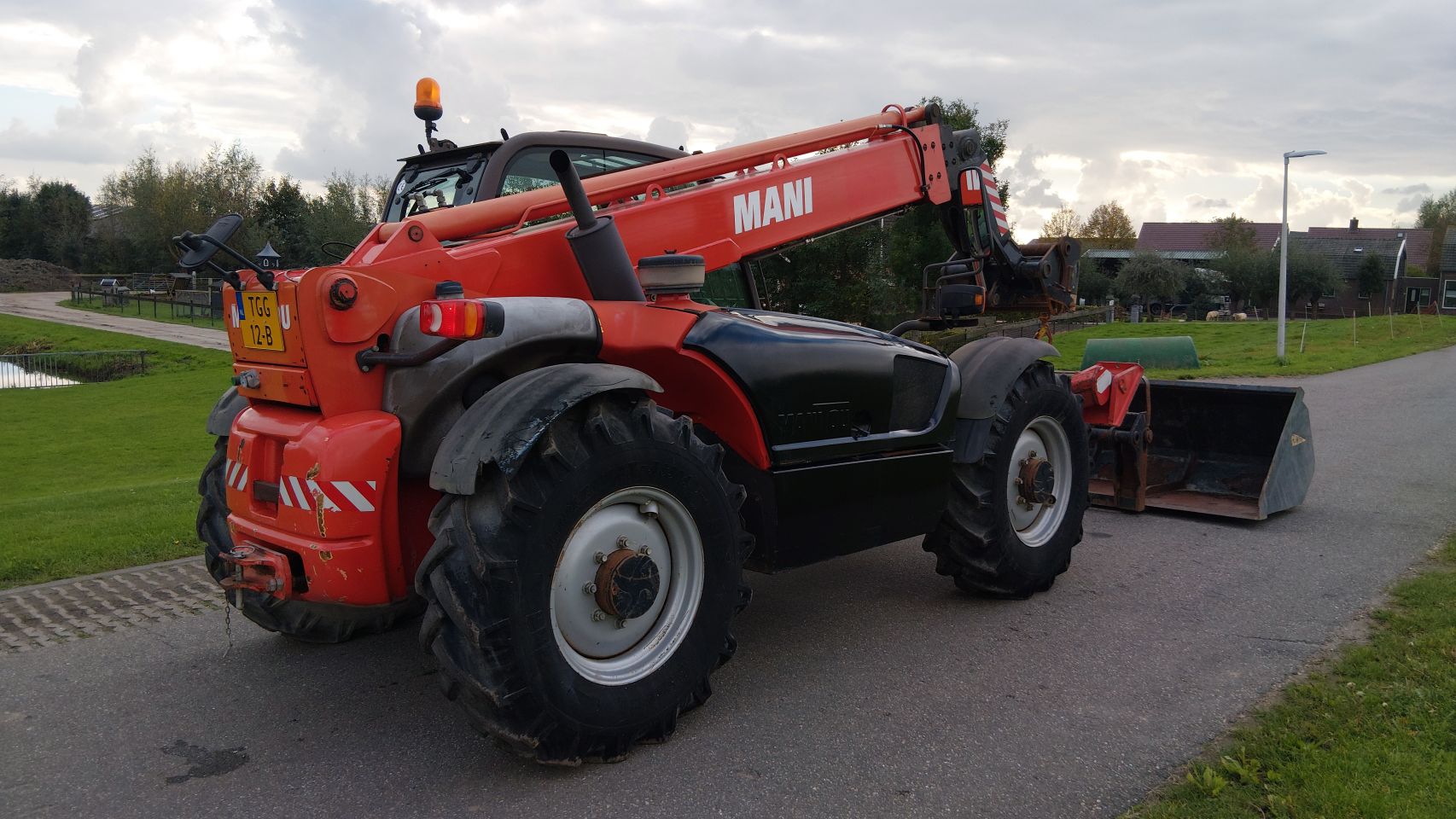 Nette complete Manitou MT1030 1e eigenaar zeer weinig uur